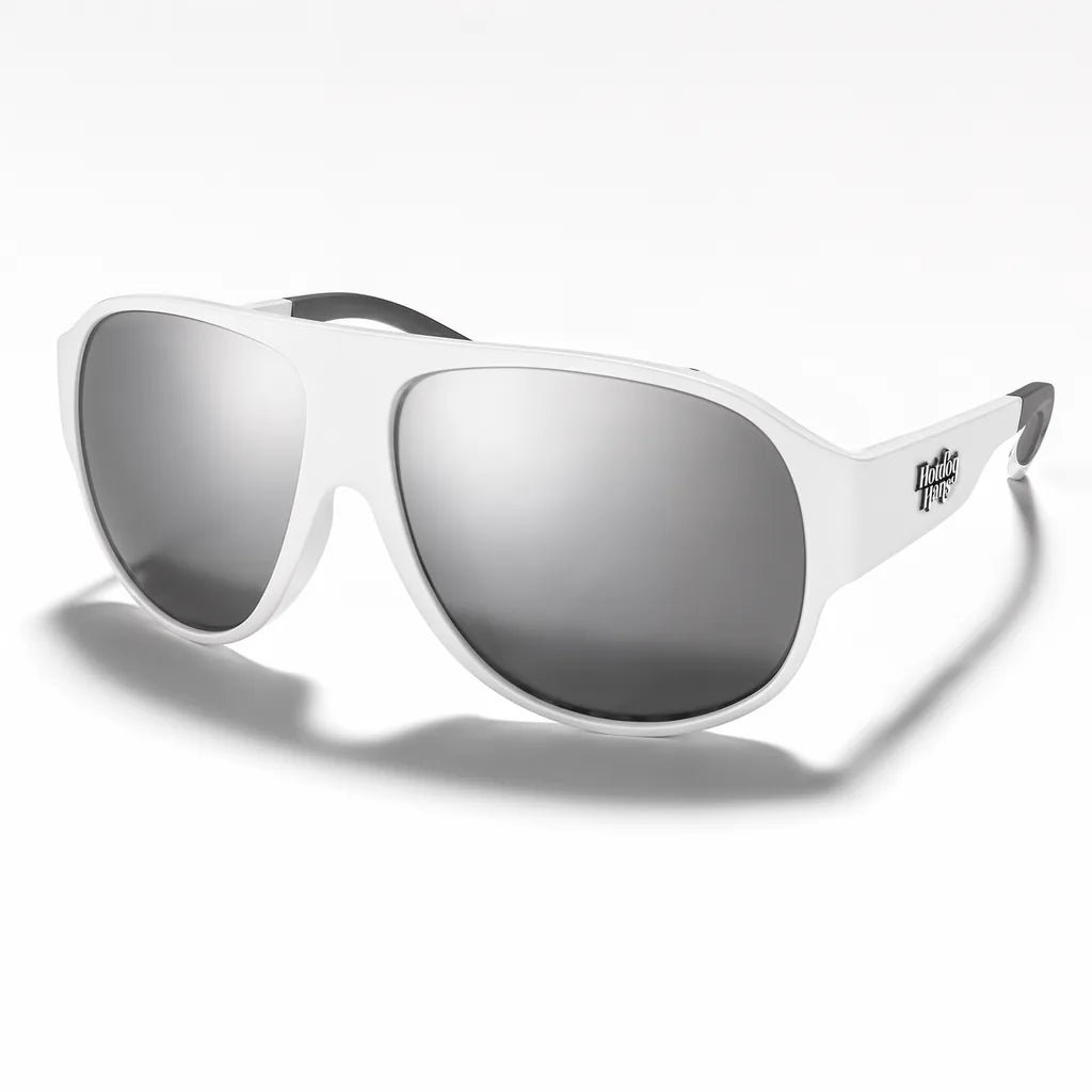 Blizzard Blinders in White, three-quarter view